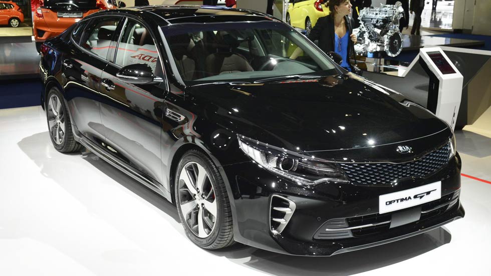 Kia Optima GT 2016, carácter deportivo