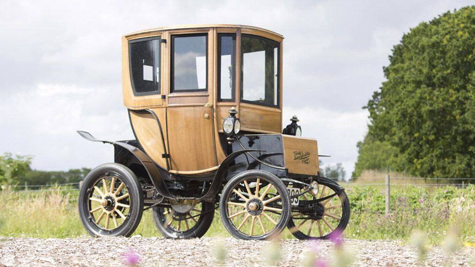 Woods Queen Victoria Brougham, un eléctrico de 1905, subastado