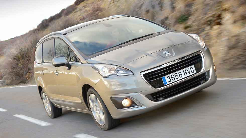 Peugeot 5008 1.2 PureTech 130 CV Allure, más variedad