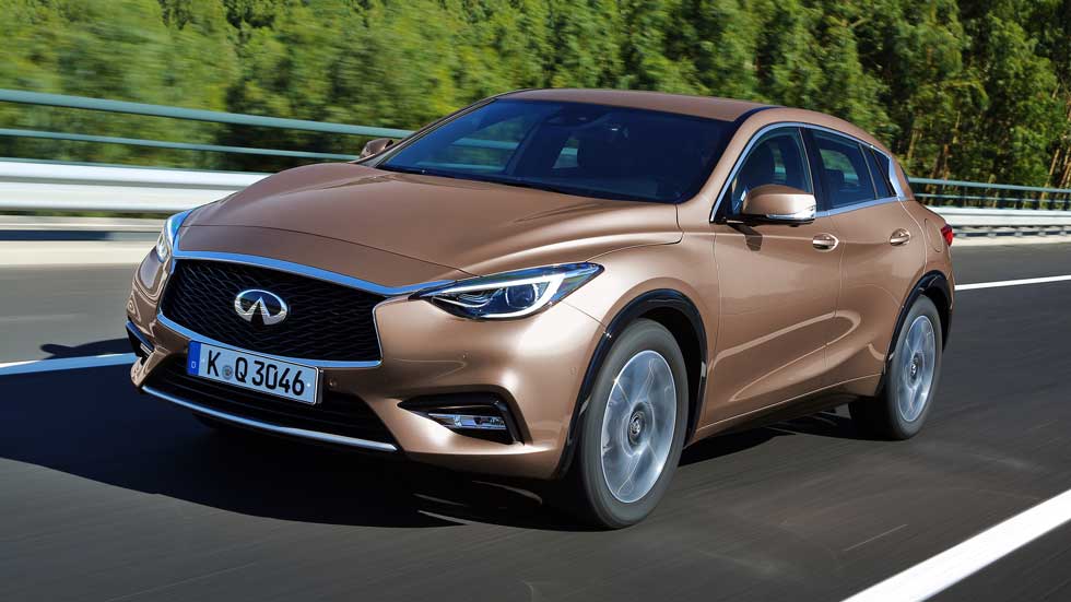 Infiniti Q30, con mucho aroma a Mercedes GLA