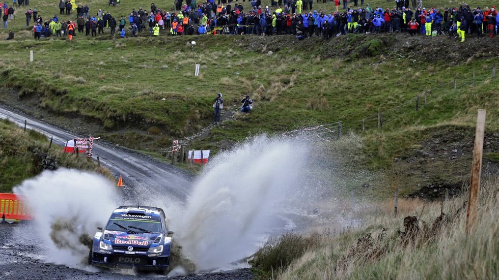 Rally de Gales GB 2015: Sébastien Ogier controla en cabeza