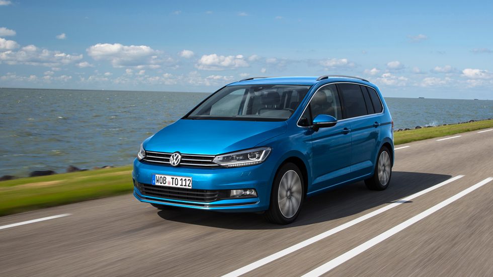 Volkswagen Touran 2016, un monovolumen más completo