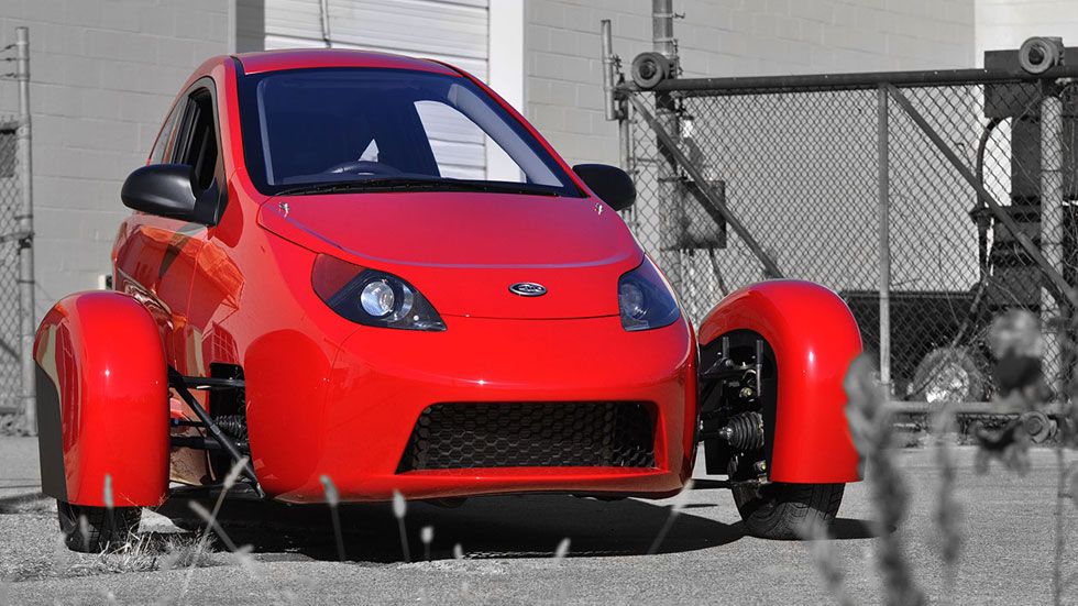 Elio P5,  el pequeño biplaza de tres ruedas norteamericano