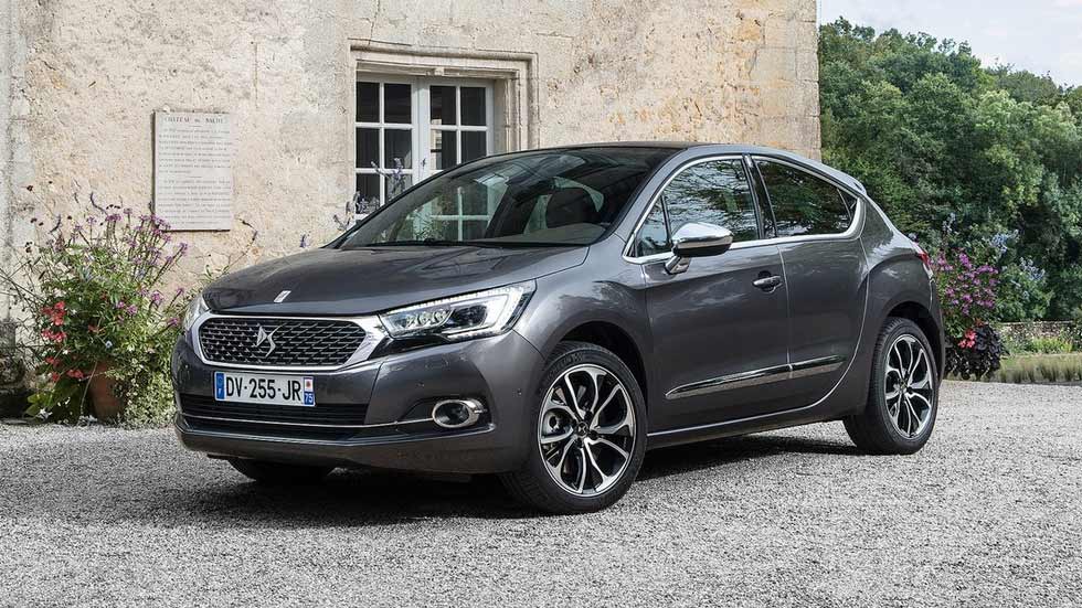 Prueba y conduce un DS 4 durante todas las Navidades