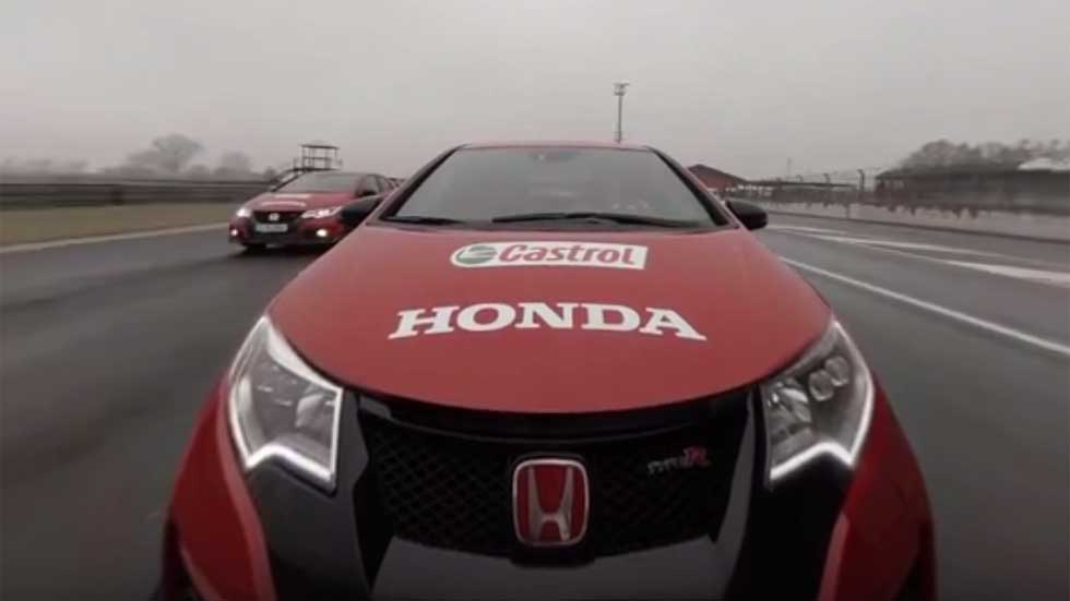 Honda: moto de MotoGP y Honda Civic Type R, juntos en vídeo