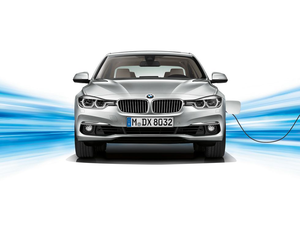 BMW 330e, de tecnología Active Hybrid a eDrive