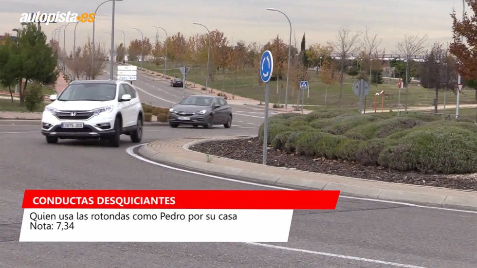 Las 10 conductas que más nos molestan de otros conductores (vídeo)