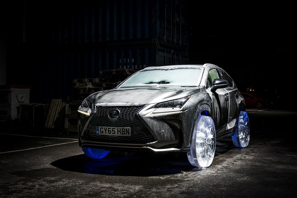 Lexus RX, el primer SUV con ruedas de hielo funcionales
