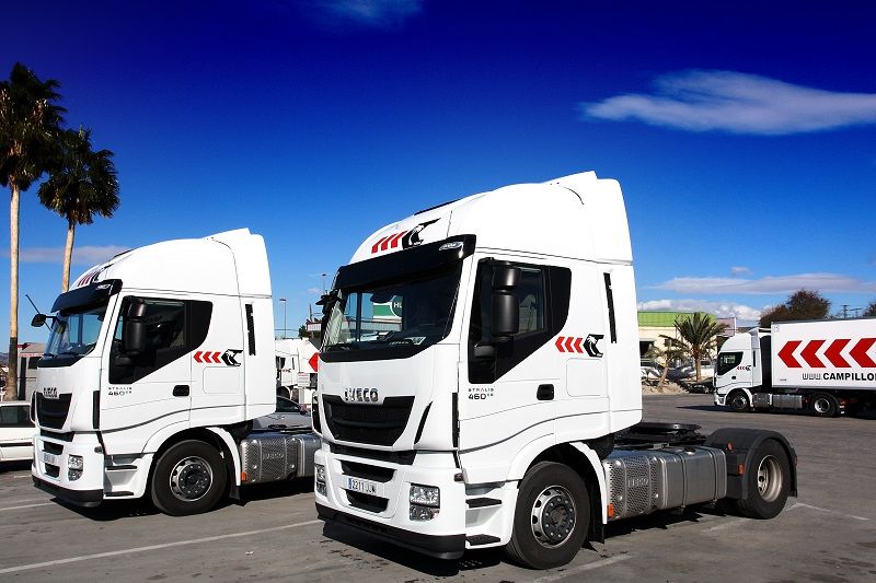 Campillo Palmera estrena 100 Stralis Hi-Way