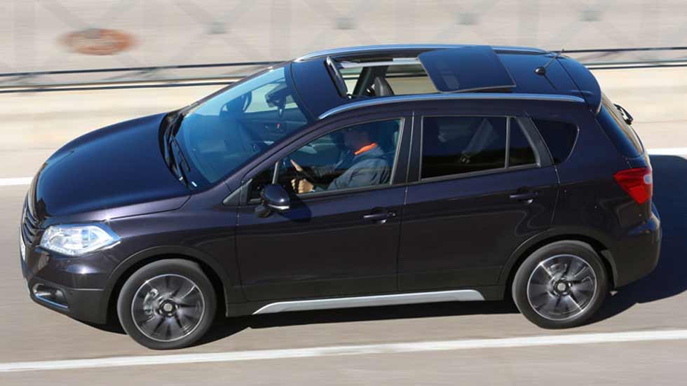 Dudas: ¿cuál es el mejor techo solar para un coche?