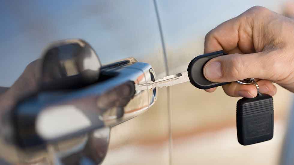 El precio medio de un seguro fue de 653,1 euros en 2015