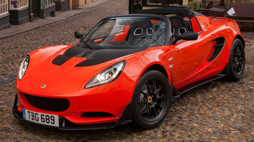 Lotus Elise Cup 250, más caballos y menos peso para el pequeño deportivo