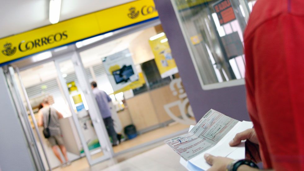 ¿Multas por whatsapp? La Defensora del Pueblo pide cambios a la DGT