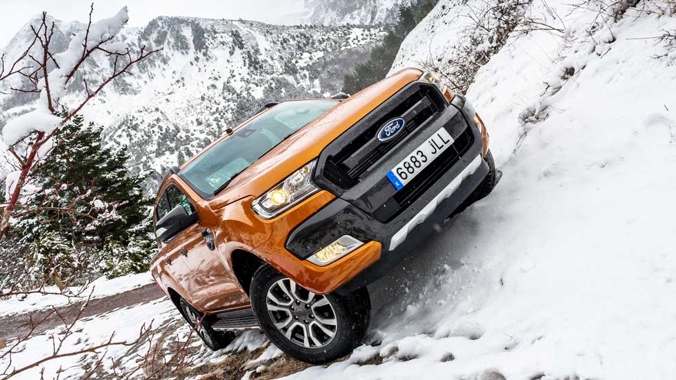 Ford Ranger 2016: un tipo duro… y ahora más refinado