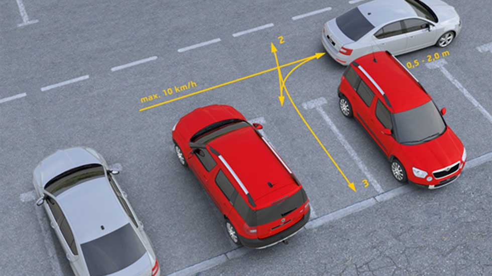 La DGT regula el aparcamiento asistido de los coches