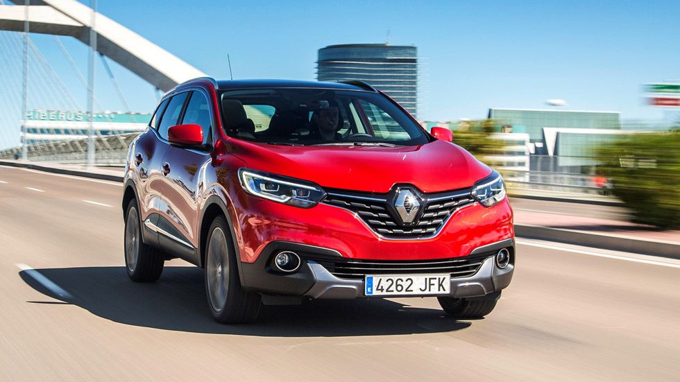 Los coches que se comprarán las mujeres: SUV y de marca francesa