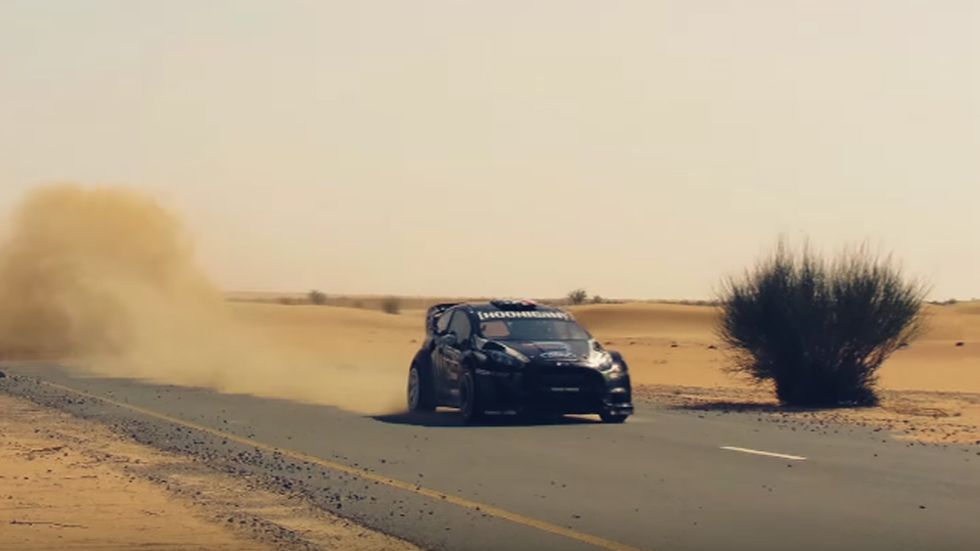 Ken Block se enfrenta en su Gymkhana 8 a la policía de Dubai (vídeo)