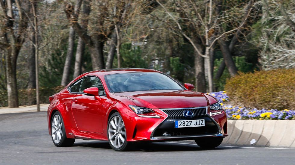 Lexus RC 300h: su consumo real… y primeras impresiones