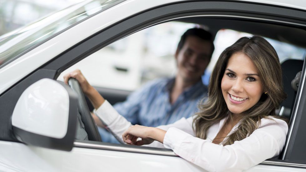 Cuándo merece la pena contratar un coche de renting