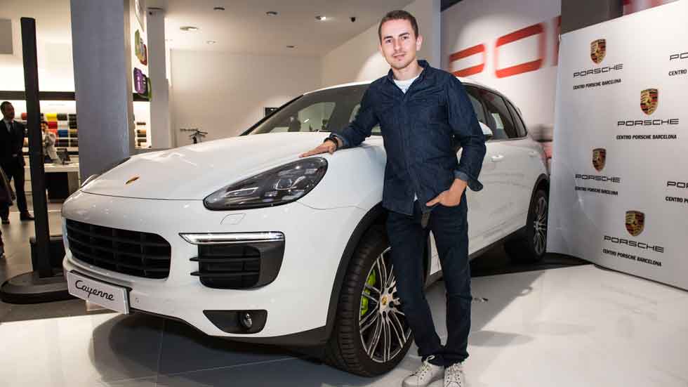 Porsche entrega a Jorge Lorenzo un Cayenne S E-Hybrid