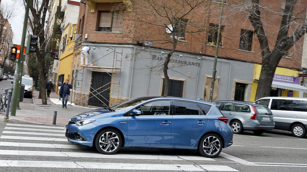 Vida a bordo: nos subimos en el Toyota Auris Hybrid