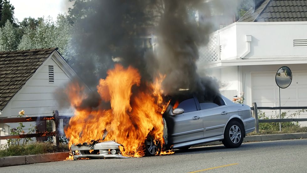 Trucos y consejos para evitar que tu coche se incendie