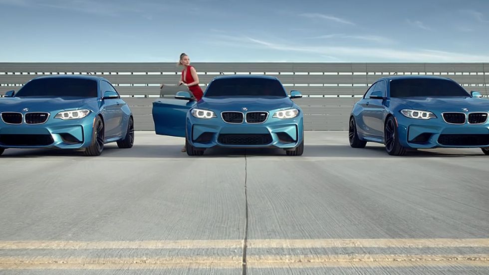 BMW M2: sigue a Gigi Hadid, si puedes… (vídeo)