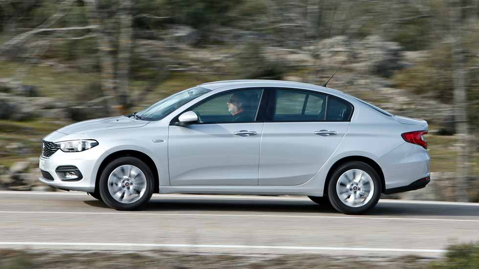 Fiat Tipo 1.4 95 CV: conducimos el Tipo más barato