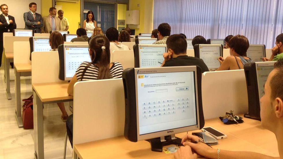 Nuevo examen teórico de conducir para finales de año