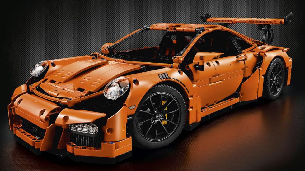 Ya puedes tener un Porsche 911 GT RS, de Lego