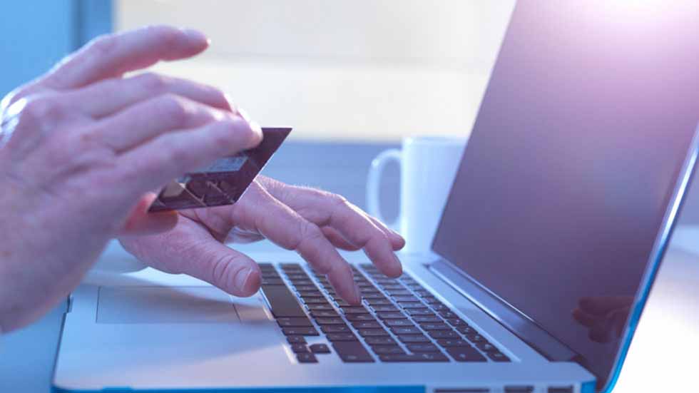 Ventajas e inconvenientes de comprar coche por internet