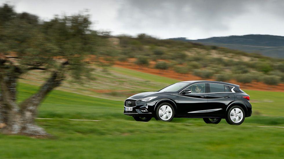 Infiniti Q30 2.2d AWD: a prueba un SUV con mucho diseño