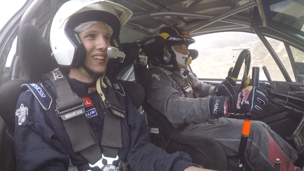 Copilotamos a Carlos Sainz en un Peugeot 208 T16 R5 (vídeo)