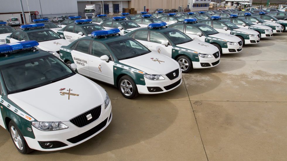 Detenidos por clonar un coche de la Guardia Civil para robar droga