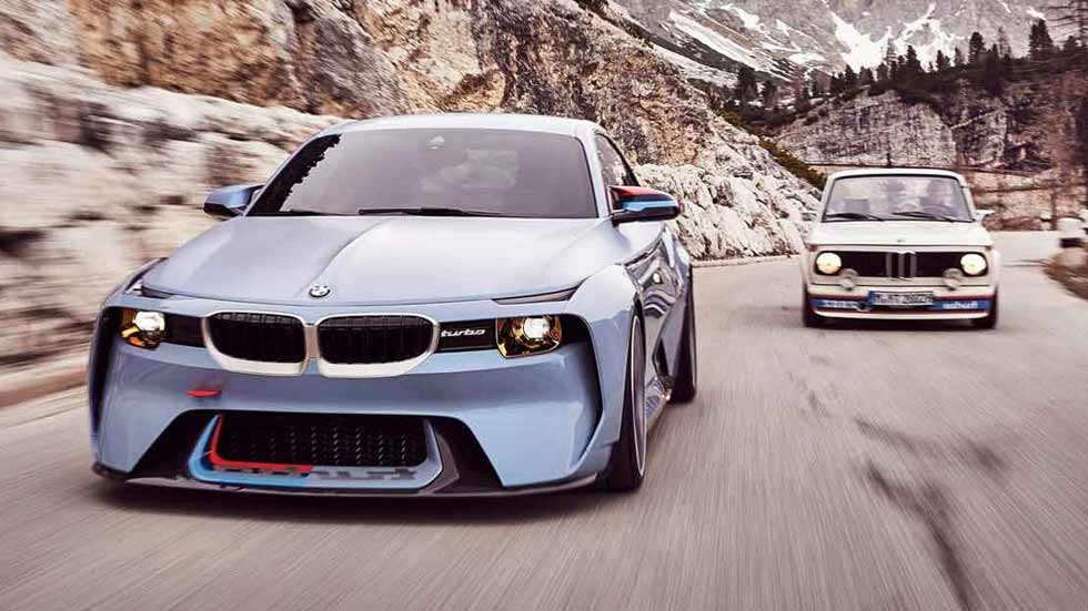 El BMW 2002 Turbo de ayer y de hoy, en un espectacular vídeo