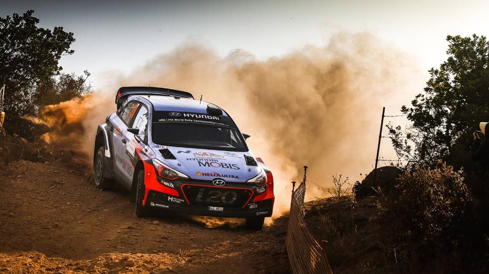 Mundial de Rallyes 2016: Neuville resurge en Italia