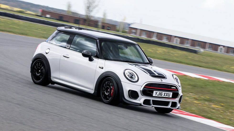 Mini John Cooper Works Challenge, del circuito a la carretera