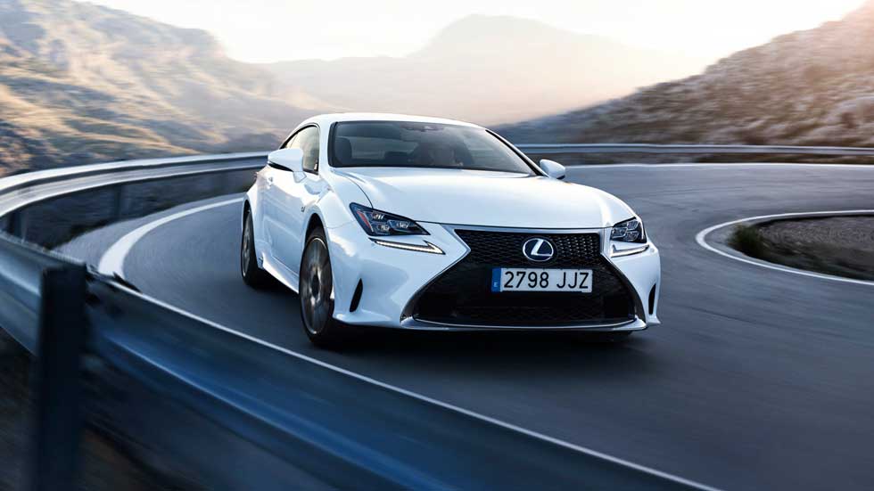 Lexus RC 300h: en busca de la perfección híbrida