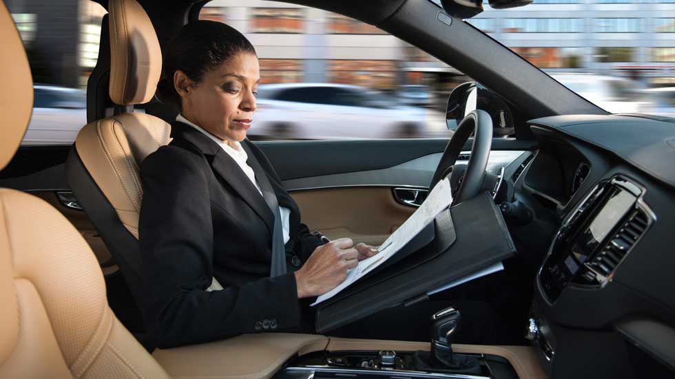 Coches de conducción autónoma: todos sus retos e interrogantes