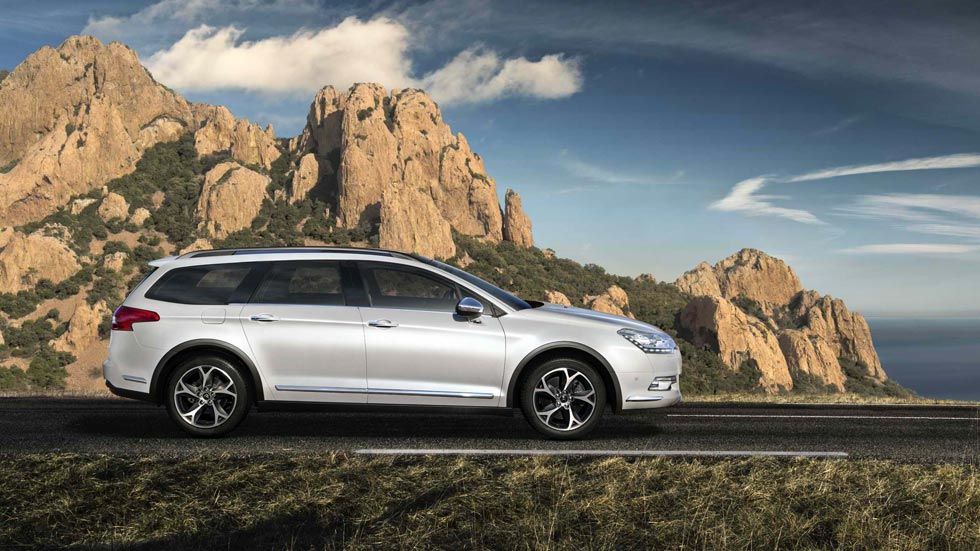 Citroën actualiza la gama del C5 berlina y familiar: más equipamiento de serie