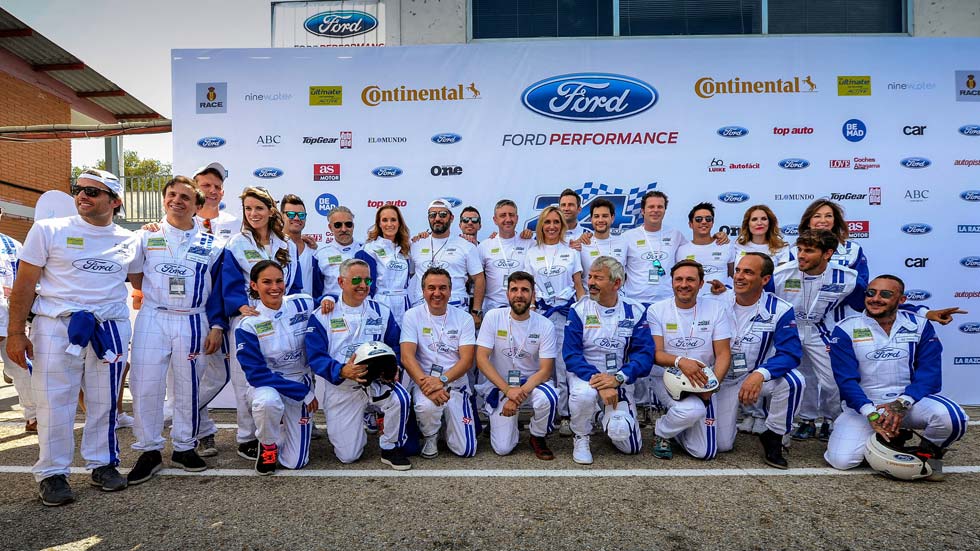 La cara más solidaria de los famosos, con Ford y Land Rover
