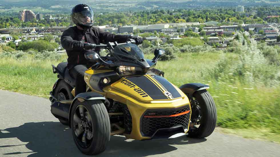 Can-Am Spider 2017; diversión eléctrica en tres ruedas (vídeo)