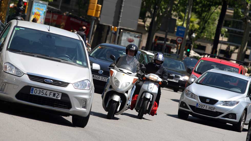 ¿Cuáles son los conductores españoles que peor circulan por ciudad?