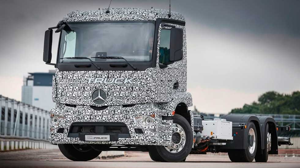 Mercedes-Benz Urban eTruck, un camión eléctrico de 26 toneladas