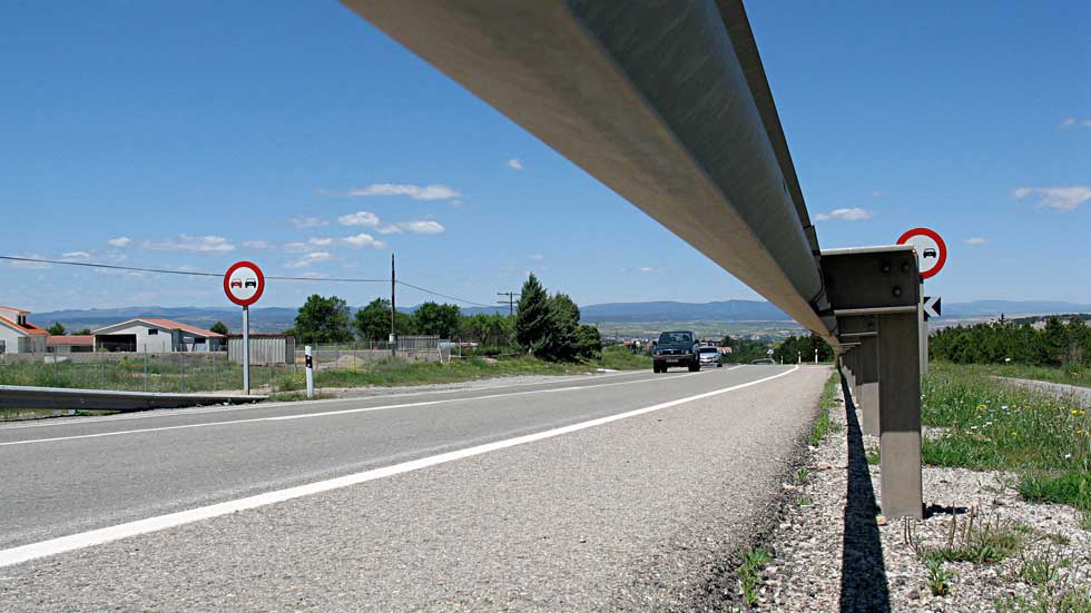 Más radares, menos inversión en carreteras y… suben los accidentes