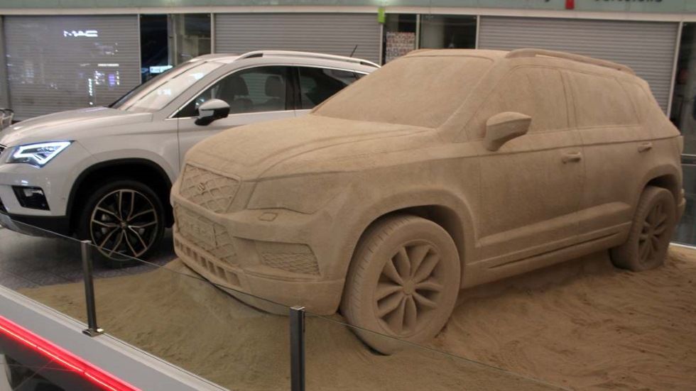 ¿Un Seat Ateca de arena? Increíble, pero cierto (vídeo)