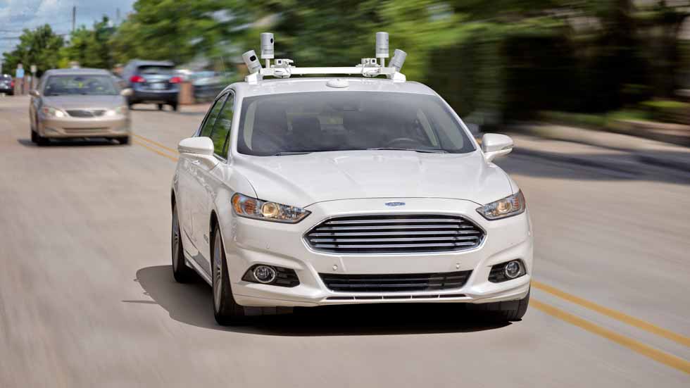Ford lanzará su primer coche autónomo en 2021