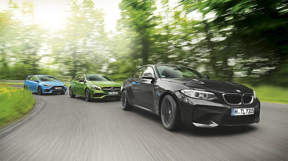 BMW M2, Ford Focus RS y Mercedes AMG A 45, ¿cuál gana?