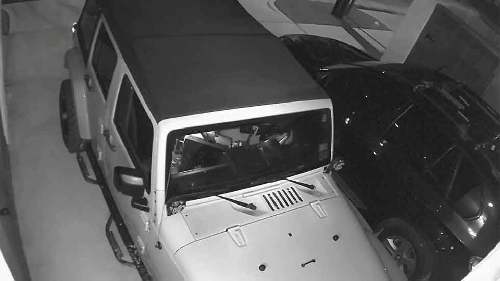 Lo último en robos de coches: ordenadores portátiles en vez de puentes (vídeo)