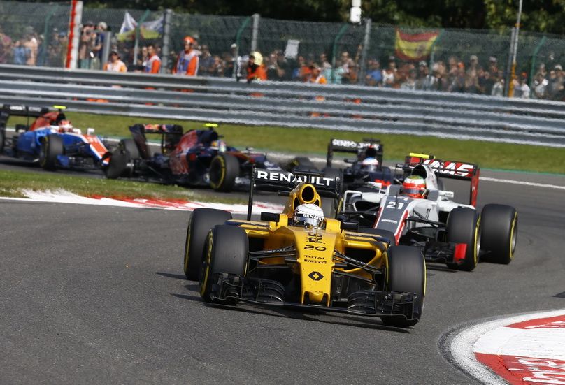 Gran Premio de Bélgica: Kevin Magnussen es trasladado al hospital